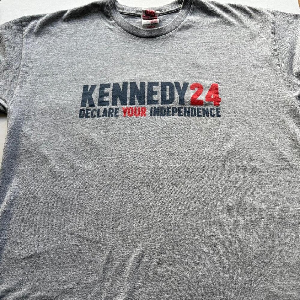 ROBERT KENNEDY 24 DECLARE YOUR INDEPENDENCE POLITICAL T- SHIRT MENS LARGE GREY